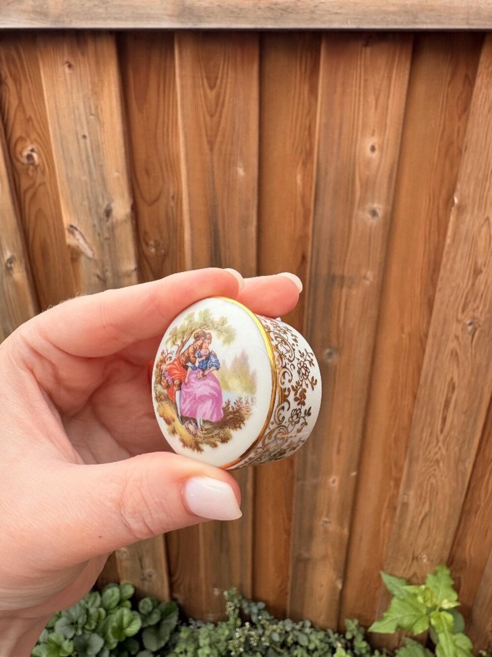 Vintage Limoges Porcelain Trinket Box, Courting Couple Scene, Gold Gilt Decor